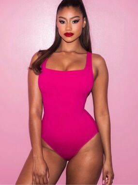 TA3 squarey high cut one piece swimsuit Pink NWT XS Short